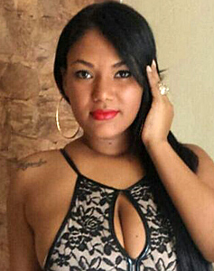 32 Year Old Santo Domingo, Dominican Republic Woman